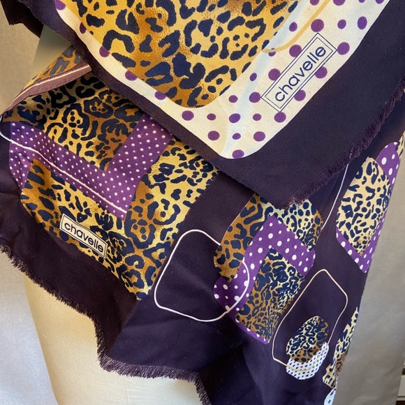 Vintage Chavelle Scarf Purple and Animal print - Picture 4 of 6